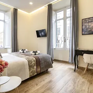 ** Couette-café Quiriti Vatican Relais Italie